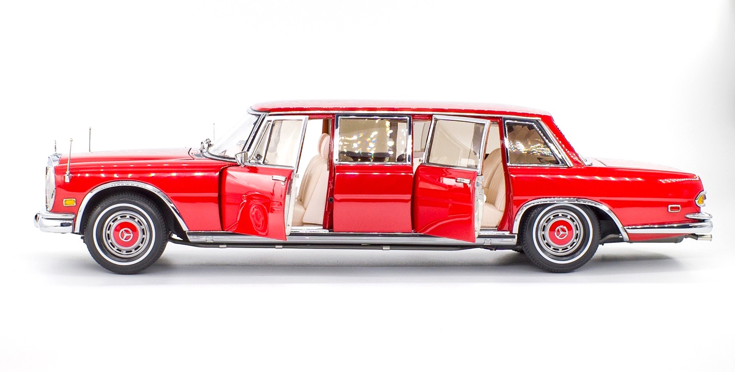 CMC216 - Mercedes-Benz 600 Pullman 6 Portes "Red Baron" b